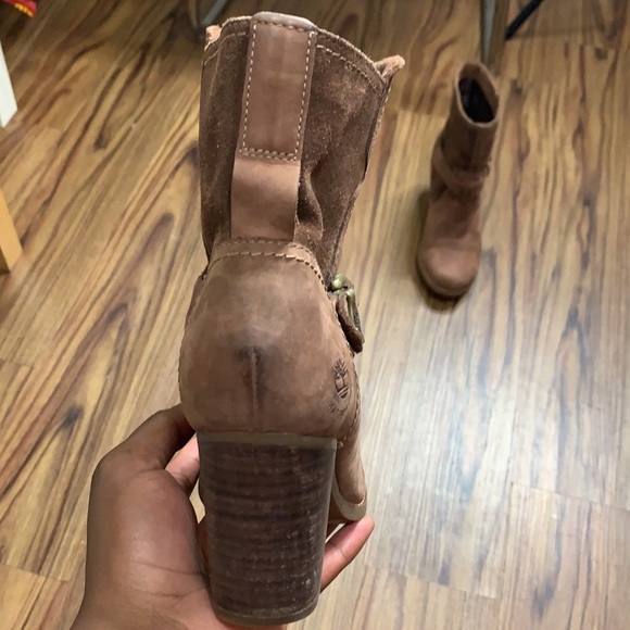 Timberlands EarthKeepers Brown  Leather Boots (9) - Picture 6 of 14